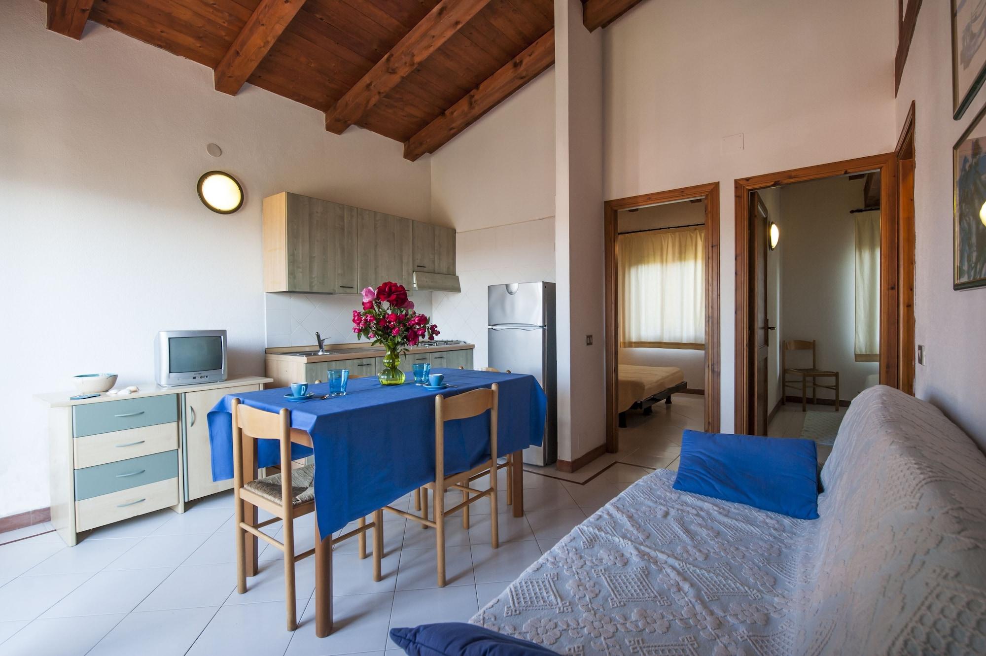 Residence Approdo Verde San Teodoro  Esterno foto